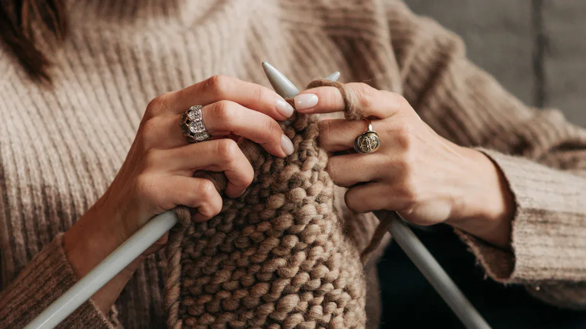 Step-by-Step Guide for a DIY Chunky Knit Blanket